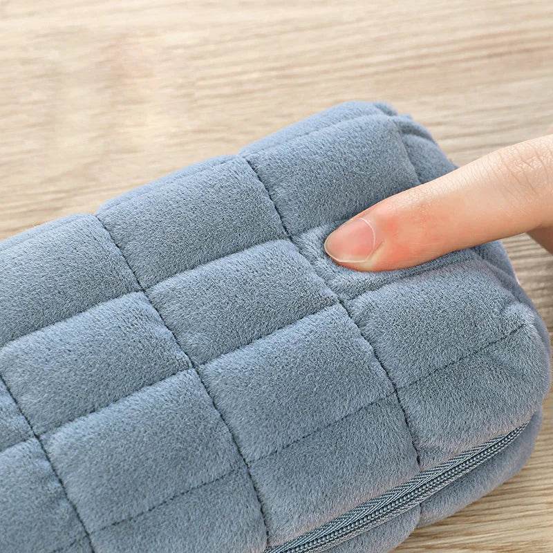 KOKUYO Multifunktions-Bleistifttasche mit Kissen