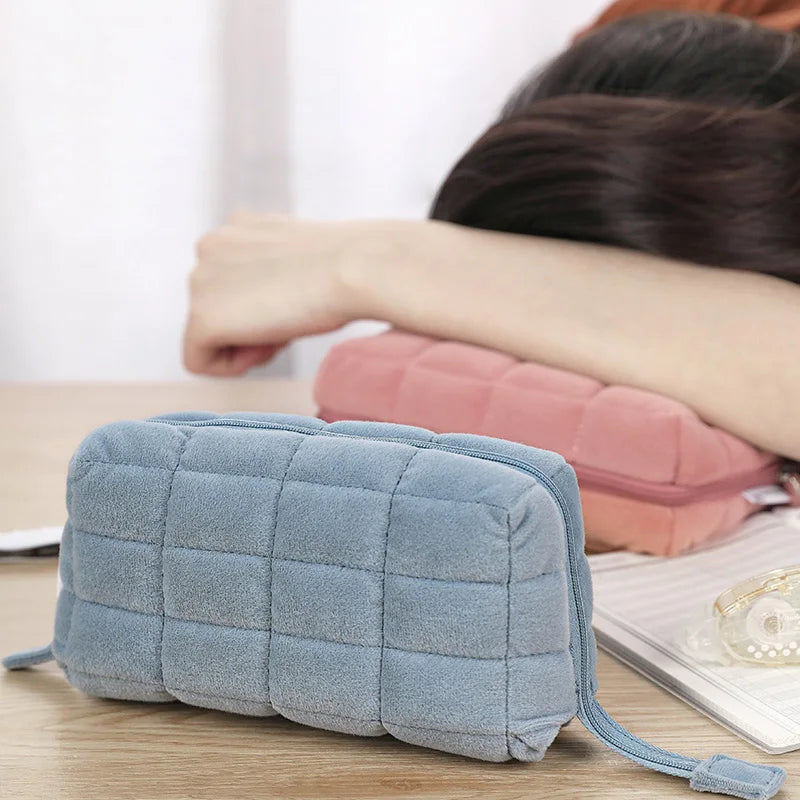 KOKUYO Multifunktions-Bleistifttasche mit Kissen